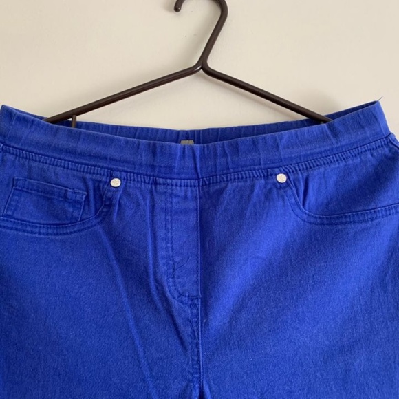 Pants - Picture 2 of 4